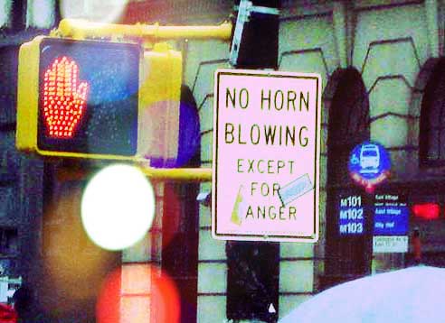 Klakson saat lampu merah