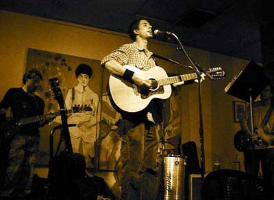 Tom-Langford-Music-Guitar