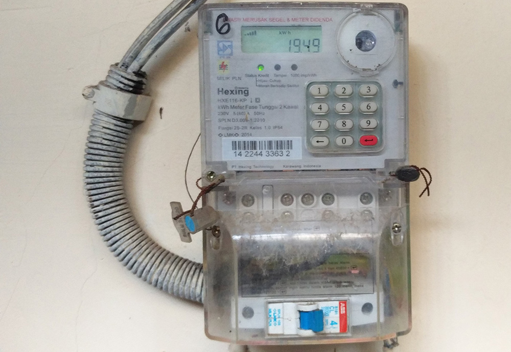 meteran listrik sistem token PLN